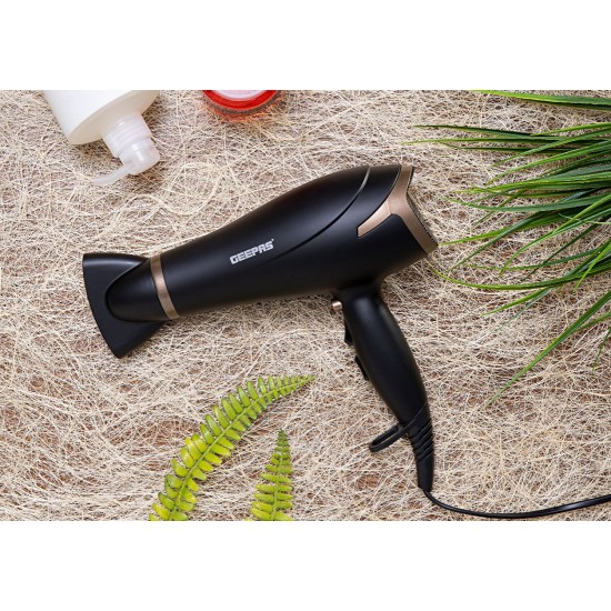 GH8643 ووشککەرەوەی قژی Geepas | 2200W ماتۆڕی بەهێز